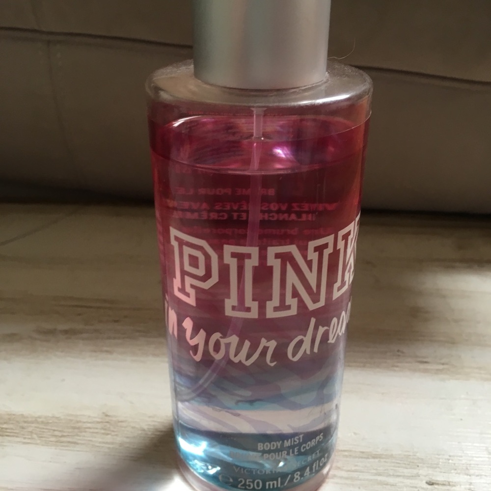 Victoria Secret Bundle. - Picture 3 of 7